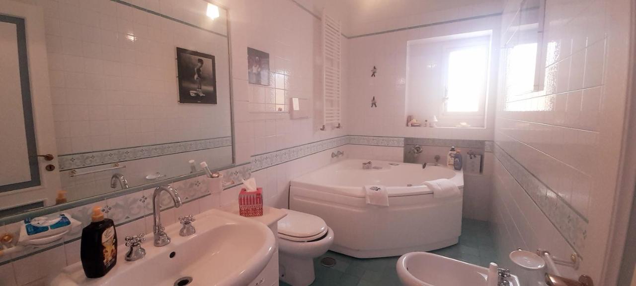 Judith Wright'S Home Maiori Dış mekan fotoğraf